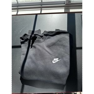 Black Nike sweatshirt